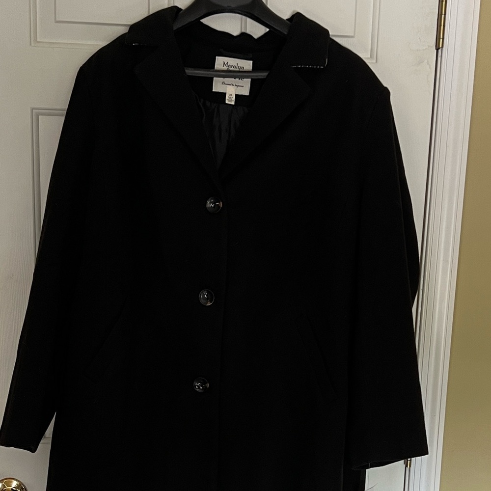 NWT Marilyn & Me Classic Black Coat